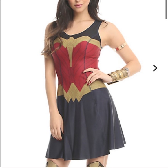 Wonder Woman Reversible Ltd. Edition Dress XS - Picture 4 of 16